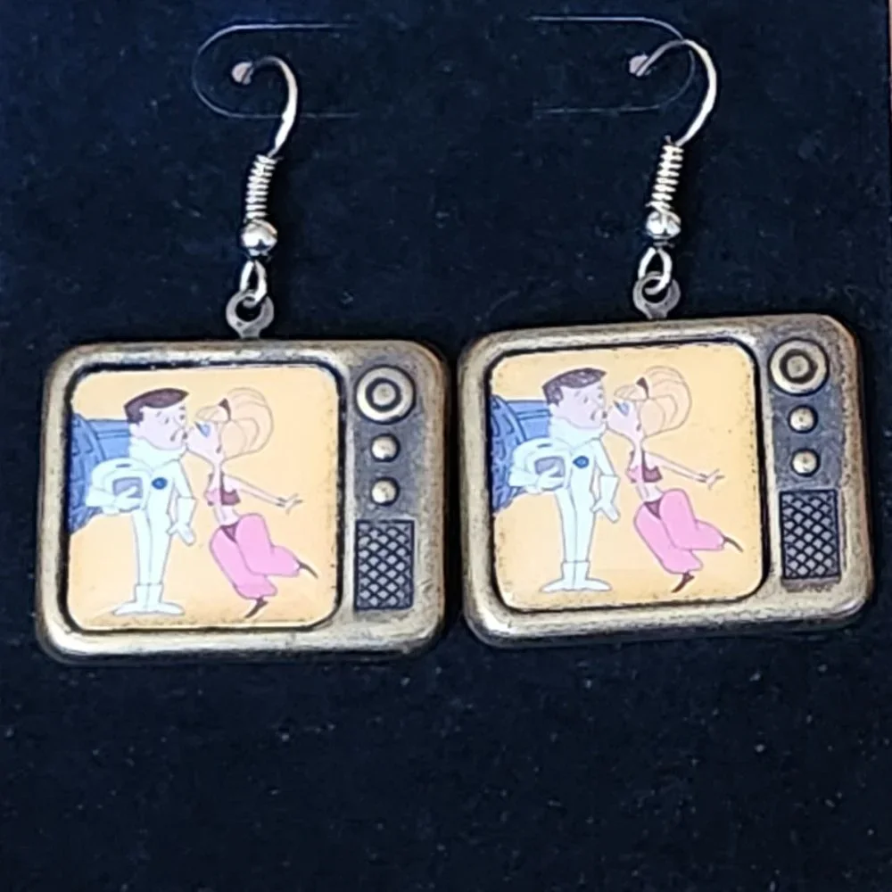 I dream of jeannie on tv earrings RARE - Picture 4 of 4